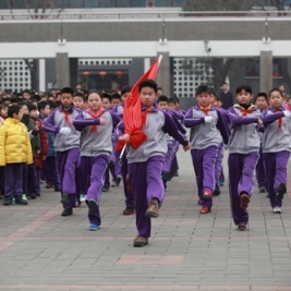 清华附小2012-2013年下学期开学典礼隆重举行