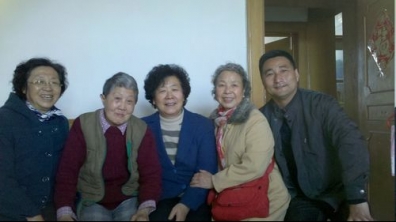 附小工会看望老教师
