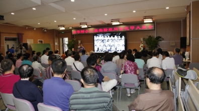 我校65届实验班校友回校访问