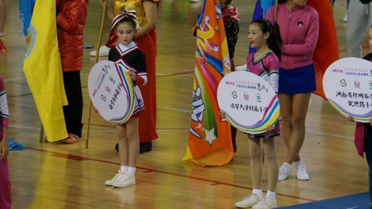 我校参加2013年全国啦啦操联赛总决赛