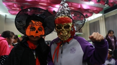 Enjoy the Happy Halloween Party