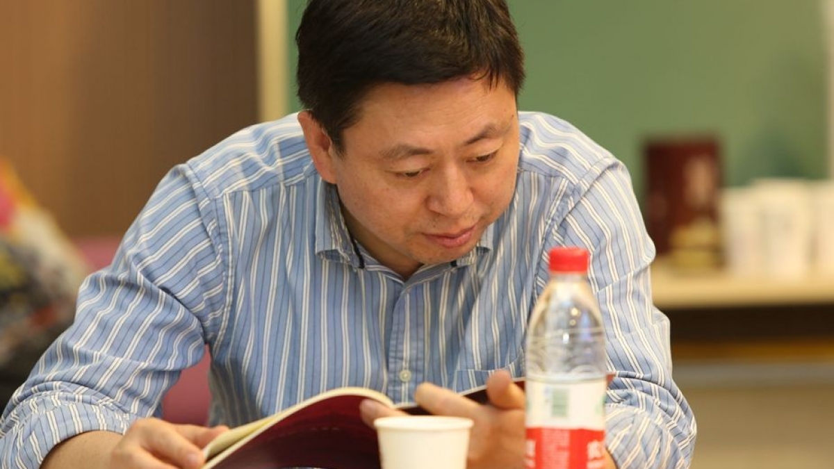 北京教育科学研究院院长   方中雄