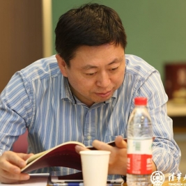 北京教育科学研究院院长   方中雄