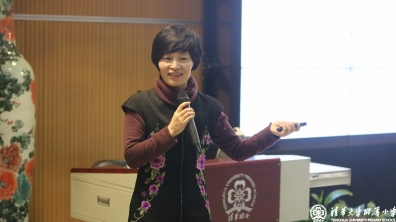2013—2014学年度第二学期开学第二课:李曼丽、康叶钦老师讲座