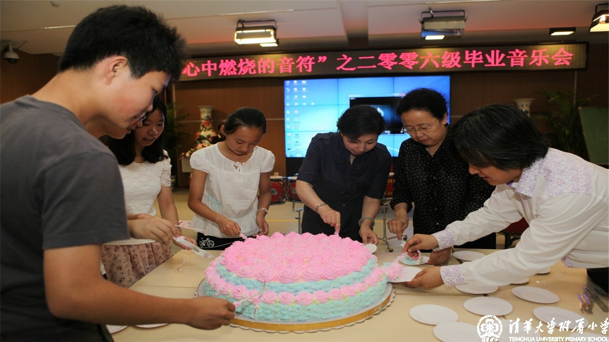 “心中燃烧的音符”——2006级民乐团毕业音乐会