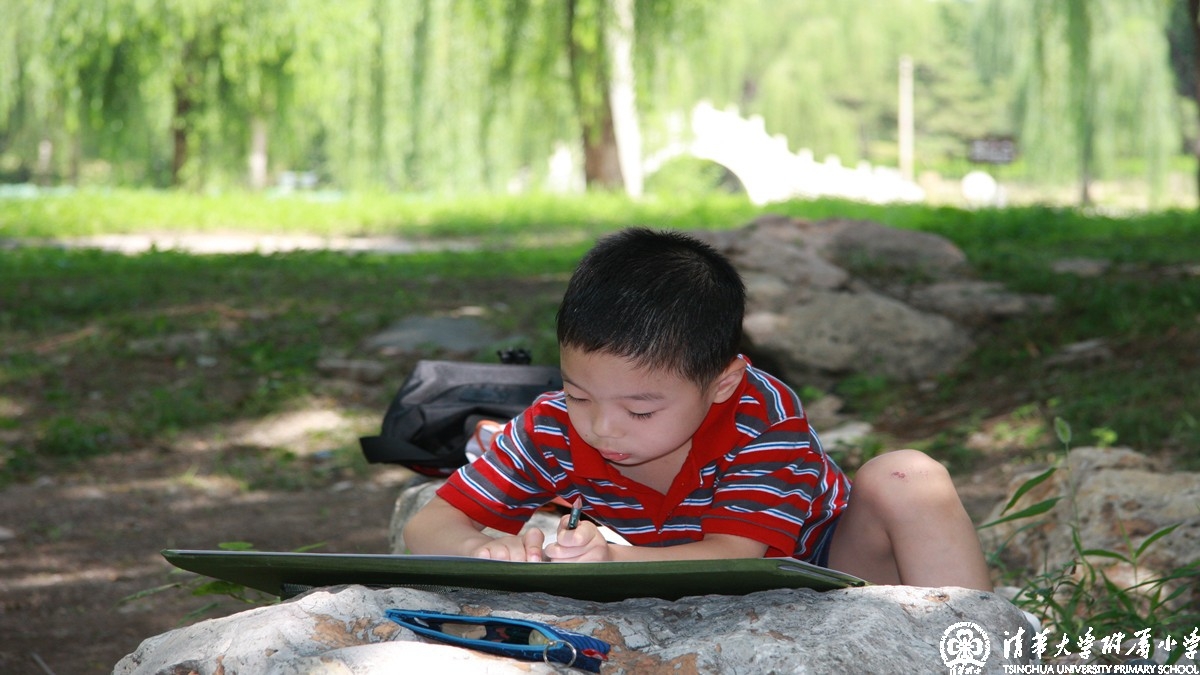 学生自创课程——清华附小水木秀场名生讲堂第六期：不断挑战自我的小画童