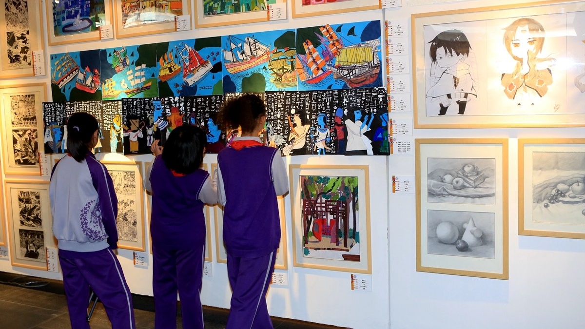办一个儿童自己的书画展 ——清华附小“艺术的童年之书画展”