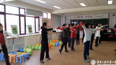 附小教师积极备战大学运动会