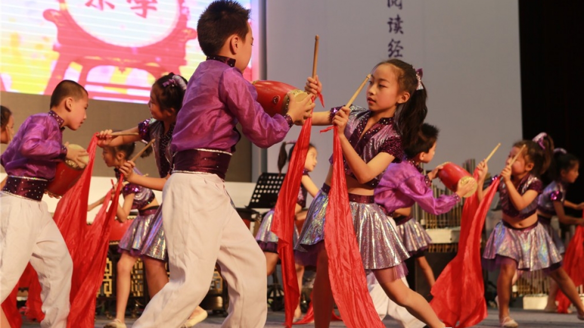 “记录童年，才艺绽放“ ——清华附小2014届毕业典礼才艺专场报道