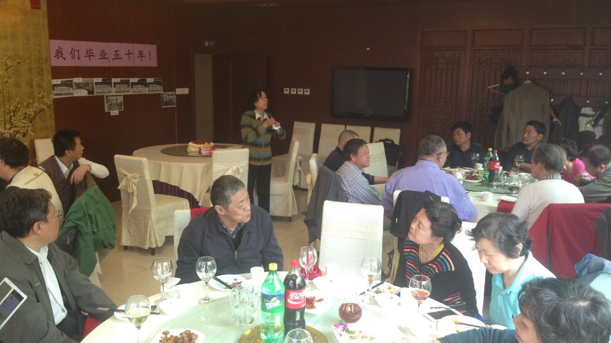 我们毕业50年！——65届部分校友喜迎清华附小百年华诞