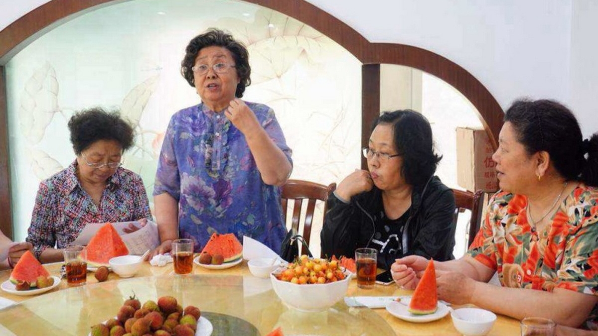 久违的团聚——清华附小68届5班聚会纪实