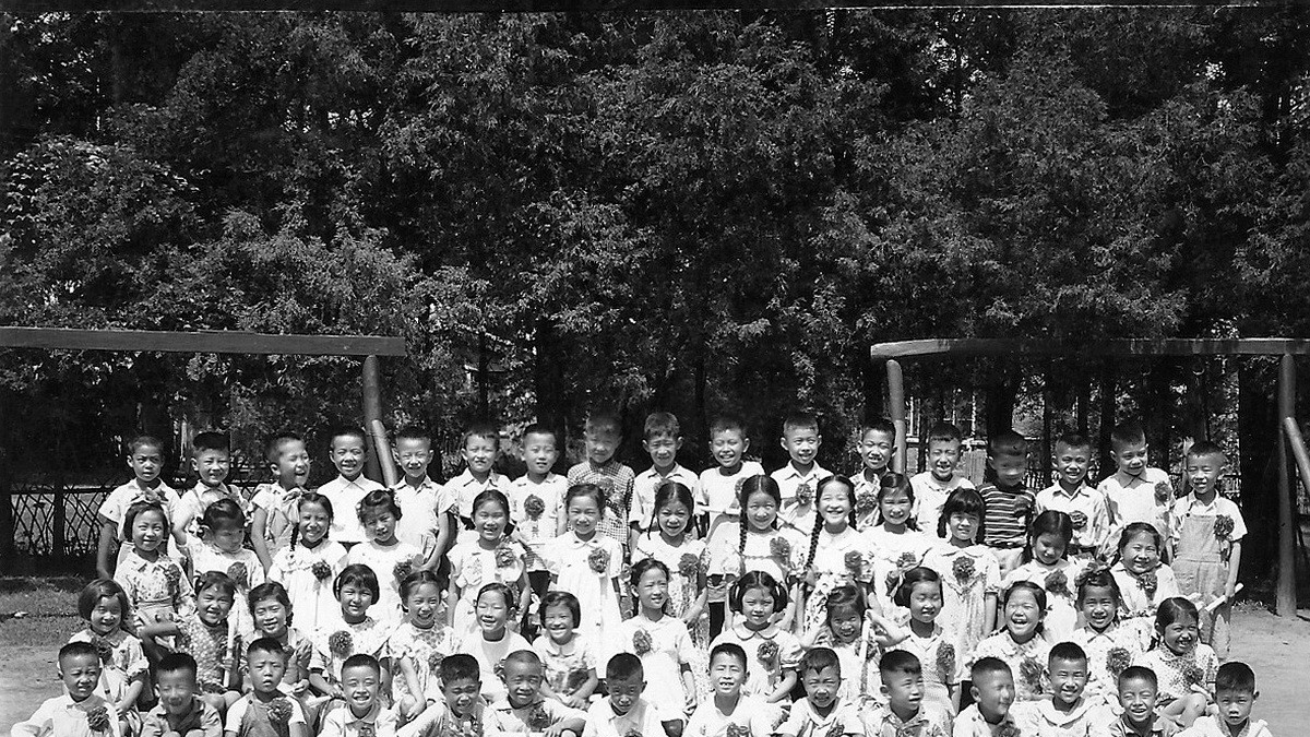 我们像春天一样来到花园里来到草地上 之一----常放（清华附小1962届丙班毕业生）