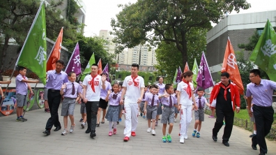 【清华附小成志教育】新闻联播：奥运冠军与成志少年共上开学第一课！